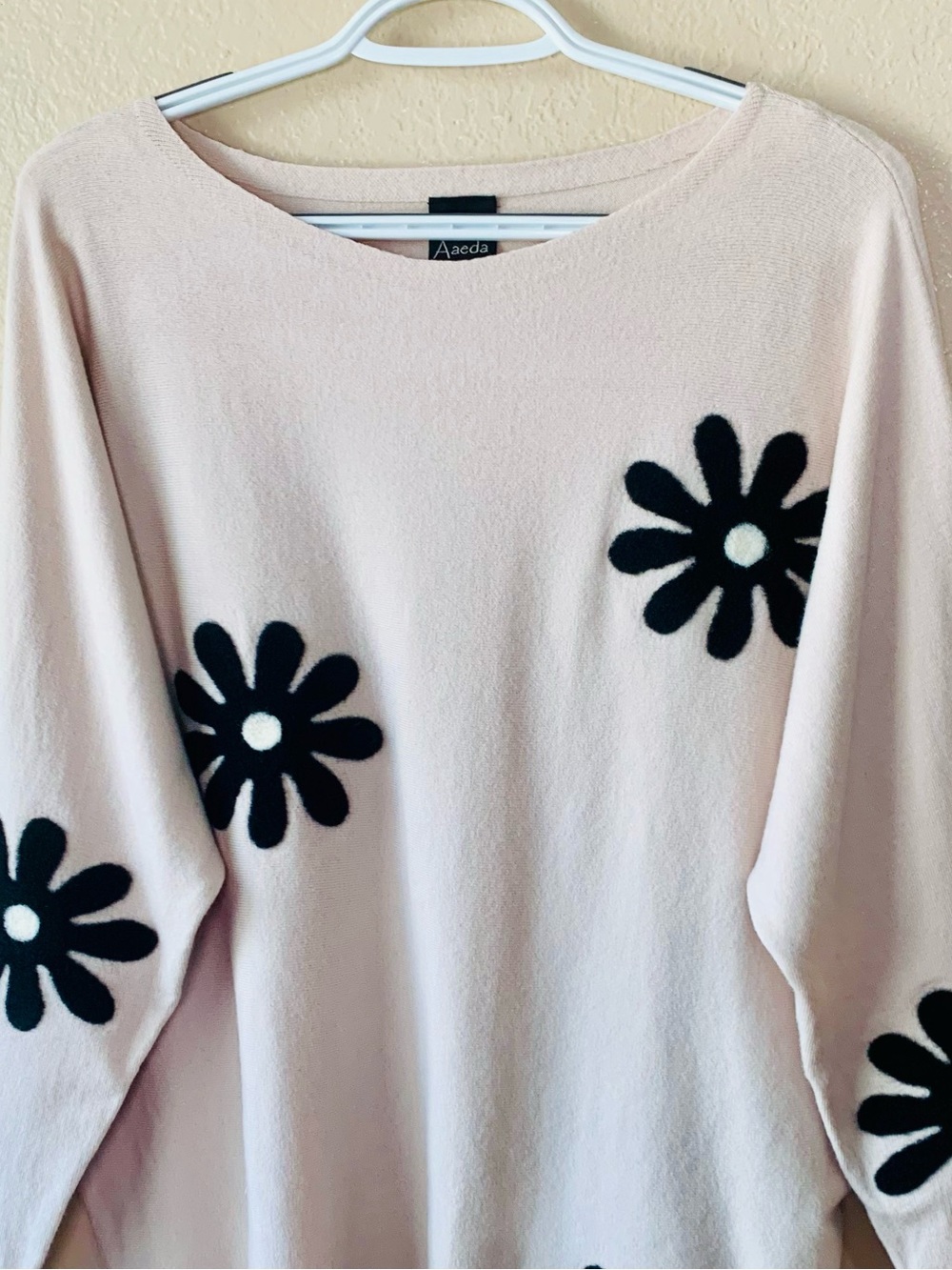 AAEDA Cream Black Retro Indie Daisy Dolman Sleeve Sweater Size L - Picture 4 of 9